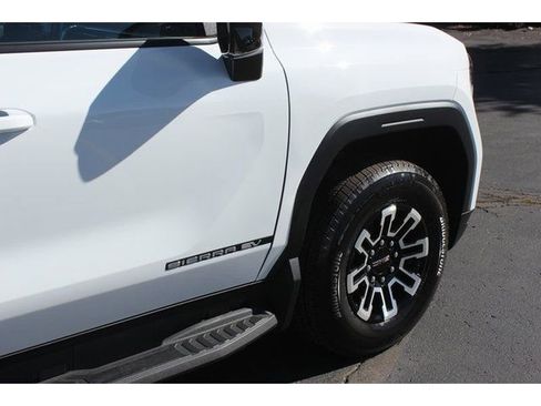 New 2026 GMC Sierra EV Elevation image 14