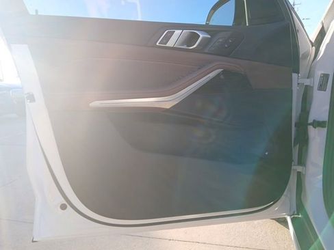 Certified 2023 BMW X5 xDrive45e w/ Luxury Seating Package image 22