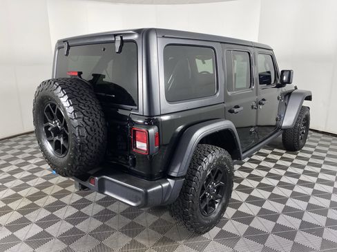 Used 2024 Jeep Wrangler Unlimited AWD/4WD image 7