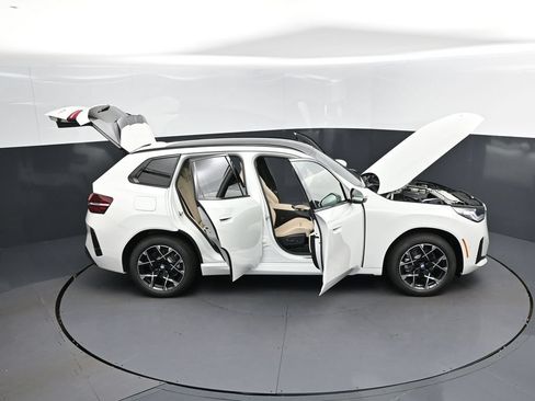 New 2026 BMW X3 xDrive30 w/ M Sport Package AWD/4WD image 50