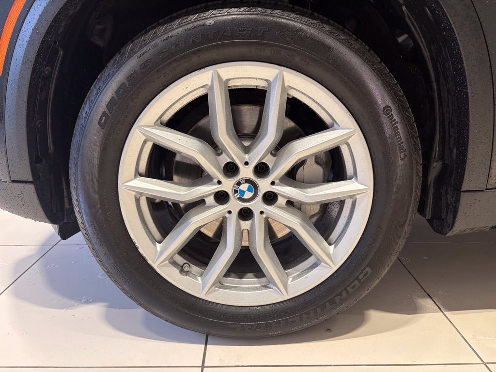 Used 2020 BMW X5 xDrive40i w/ Premium Package AWD/4WD image 11