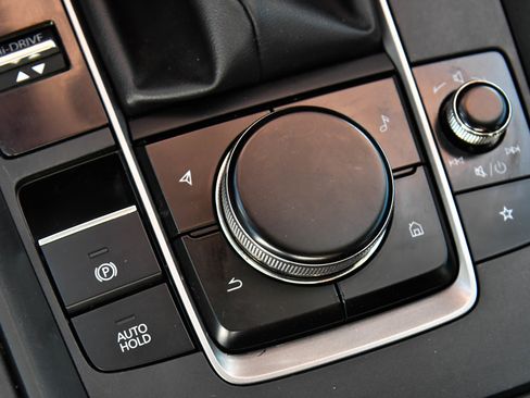 Used 2024 MAZDA CX-50 AWD 2.5 S w/ Cargo Package image 24