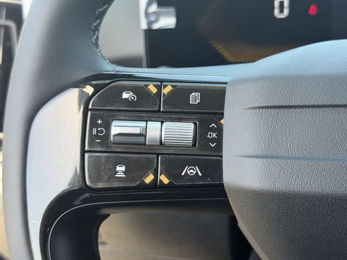 New 2026 Kia Sorento S FWD image 31