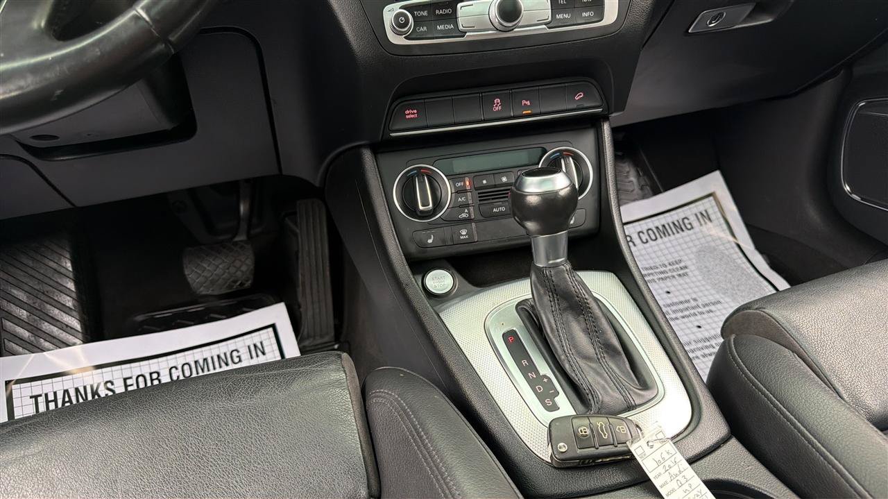 Used 2016 Audi Q3 2.0T Prestige w/ Prestige Package AWD/4WD image 24