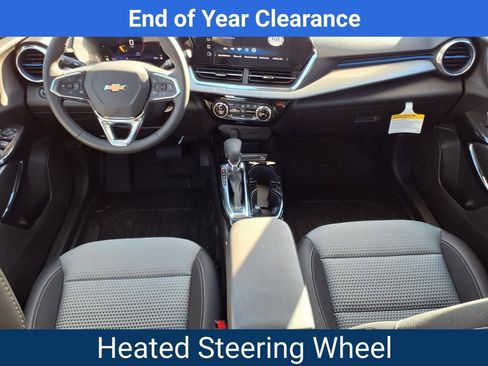 New 2025 Chevrolet Trax LT w/ Driver Confidence Package image 20