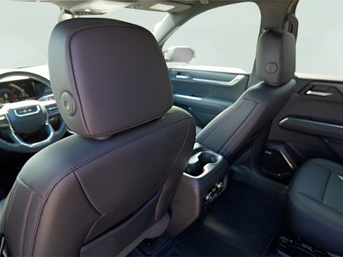 New 2026 GMC Acadia Elevation w/ Black Edition image 22