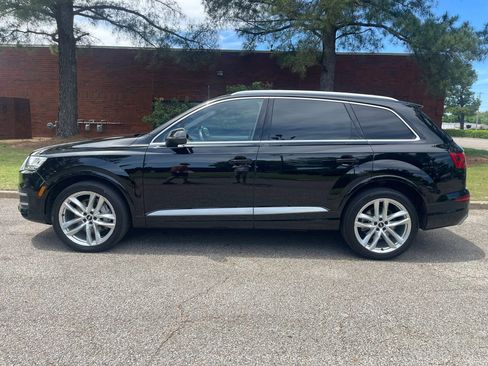 Used 2018 Audi Q7 3.0T Prestige AWD/4WD image 2