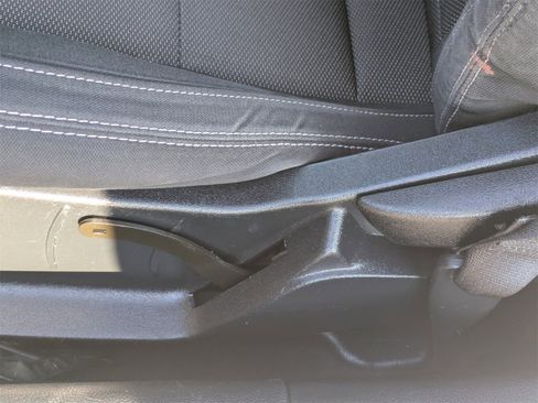 Used 2015 Ford Mustang Coupe image 18