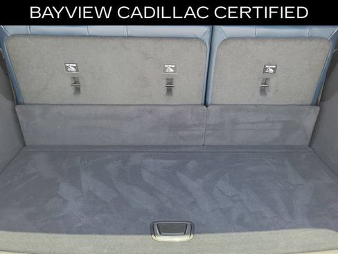Certified 2025 Cadillac Escalade IQ Luxury 2 w/ LPO, Premium Carpet Package AWD/4WD image 17