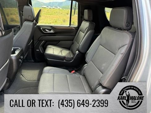 Used 2024 Chevrolet Suburban High Country w/ Advanced Technology Package AWD/4WD image 29