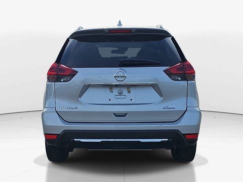 Used 2019 Nissan Rogue S w/ Special Edition Package image 4