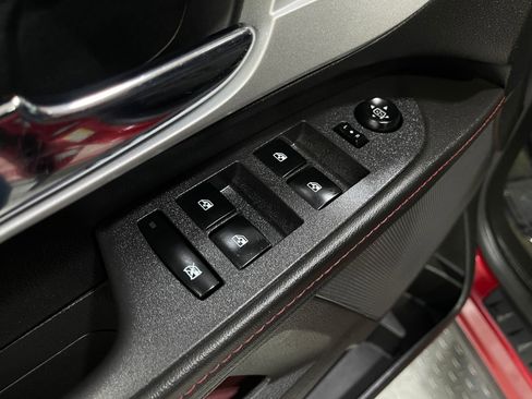 Used 2012 Chevrolet Equinox LT w/ Driver Convenience Package image 14