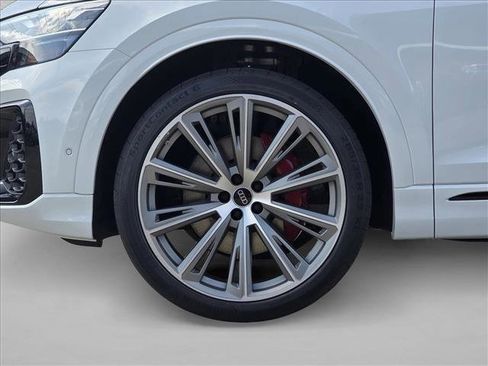 New 2026 Audi Q8 Prestige image 10