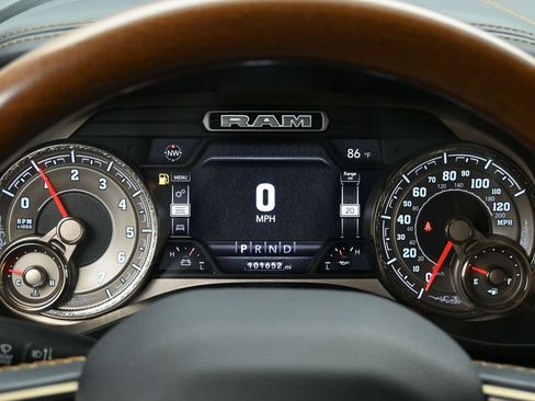 Used 2019 RAM 1500 Limited image 26