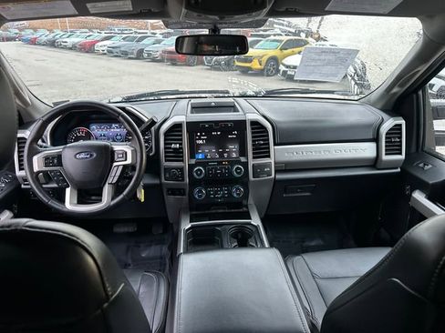 Used 2019 Ford F250 Lariat image 22