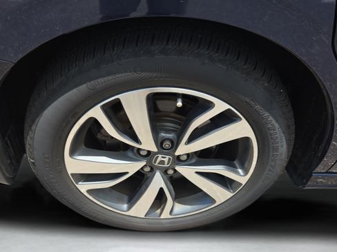 Used 2023 Honda Odyssey Touring image 34