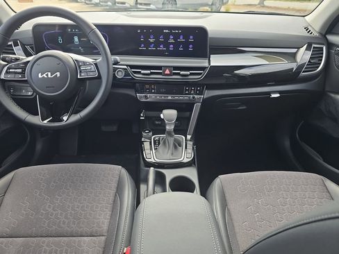 New 2026 Kia Seltos S FWD image 12