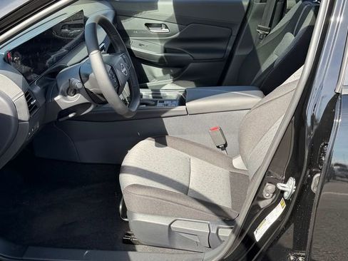 New 2026 Nissan Sentra SV w/ SV Convenience Package FWD image 20