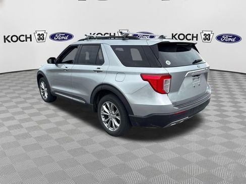 Used 2023 Ford Explorer XLT w/ Equipment Group 202A AWD/4WD image 6