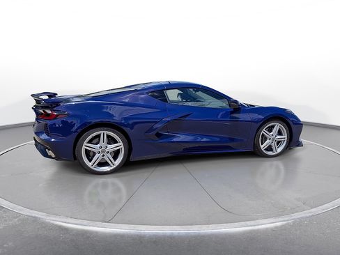 Used 2025 Chevrolet Corvette Stingray Preferred Cpe w/ Z51 Performance Package RWD image 8