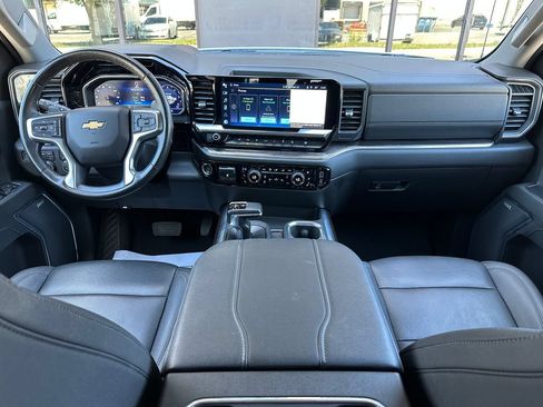 Used 2024 Chevrolet Silverado 1500 LTZ w/ LTZ Premium Package AWD/4WD image 9