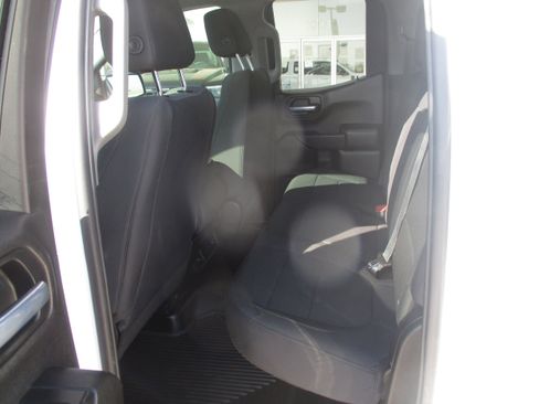 Used 2021 GMC Sierra 1500 2WD Double Cab w/ Sierra Value Package image 5