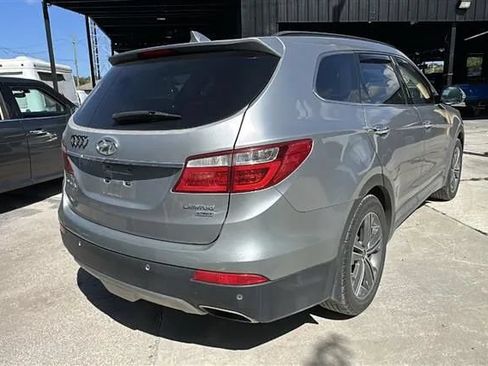 Used 2015 Hyundai Santa Fe Limited w/ Option Group 04 FWD image 11