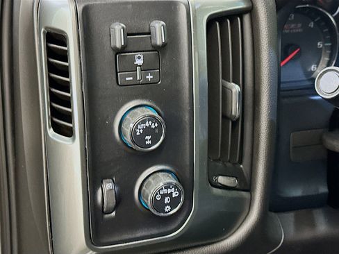 Used 2019 Chevrolet Silverado 1500 LT w/ All Star Edition image 17