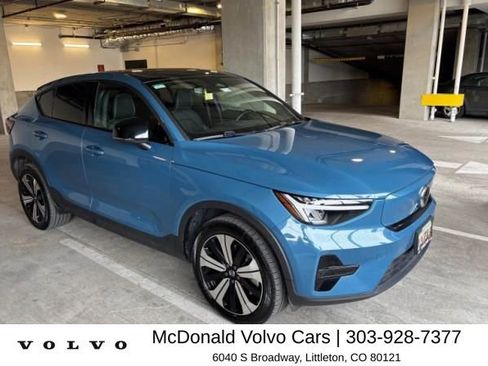 Used 2023 Volvo C40 Recharge Core AWD/4WD image 4