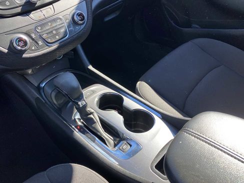 Used 2024 Chevrolet Malibu LT image 16