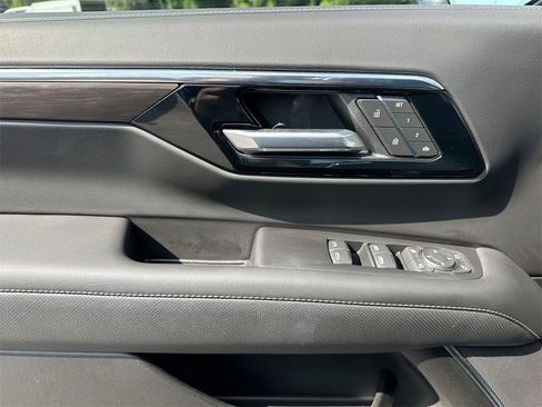 New 2025 Chevrolet Tahoe Premier image 14