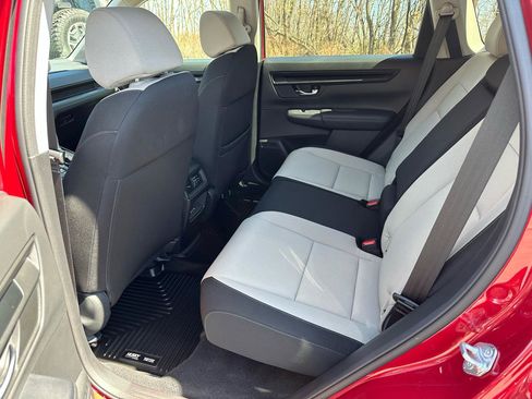 Used 2024 Honda CR-V EX image 13