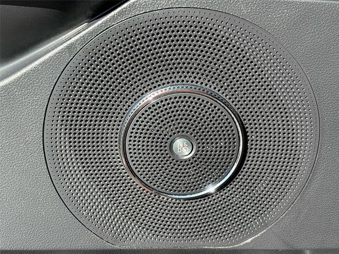 Used 2020 Ford Expedition Limited image 20