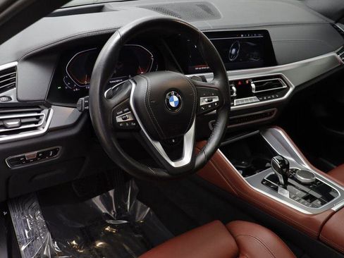 Used 2022 BMW X6 xDrive40i w/ Premium Package image 6