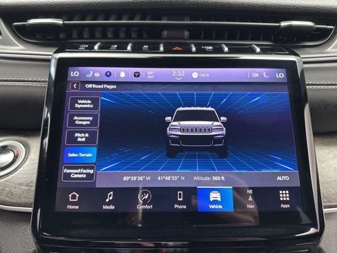 Certified 2024 Jeep Grand Cherokee L Limited w/ Luxury Tech Group II image 46