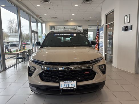 New 2026 Chevrolet TrailBlazer RS w/ Convenience Package image 2