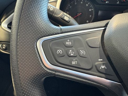 Used 2025 Chevrolet Malibu LT image 12