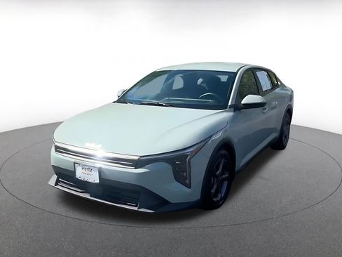 Used 2025 Kia K4 LXS image 7