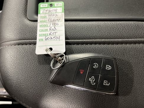 Used 2022 Chevrolet Silverado 1500 RST image 26