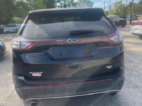 Used 2015 Ford Edge SEL w/ Equipment Group 201A image 4