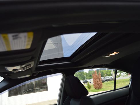 Used 2015 Subaru WRX Premium AWD/4WD image 11