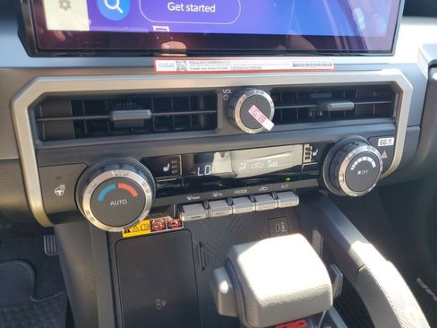 New 2025 Toyota Tacoma TRD Off-Road image 20