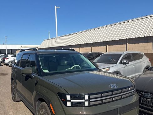 Used 2025 Hyundai Santa Fe SEL image 5