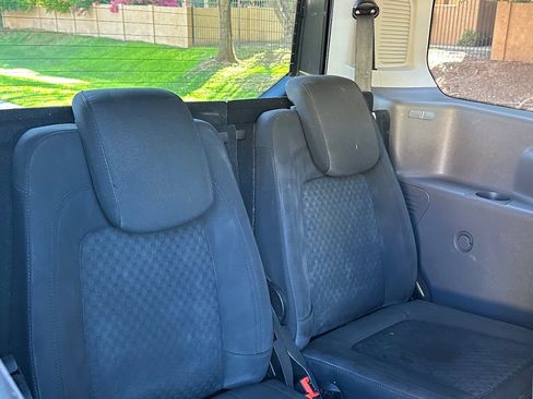 Used 2019 Ford Transit Connect XL image 25