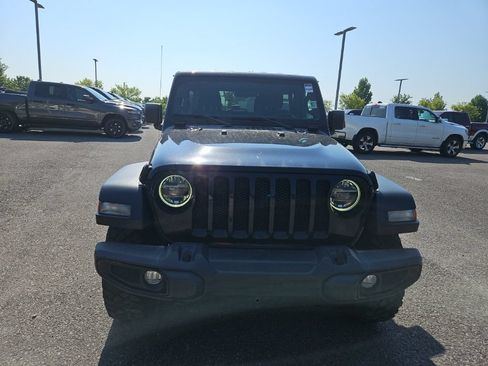 Used 2021 Jeep Wrangler Unlimited Sport AWD/4WD image 2