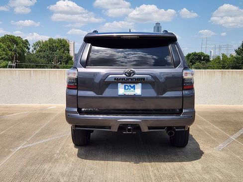 Used 2023 Toyota 4Runner TRD Sport AWD/4WD image 7