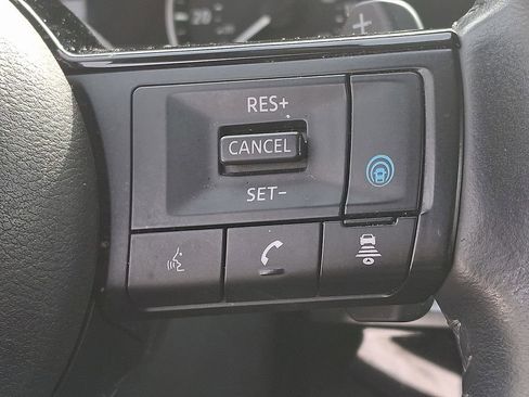 Used 2022 Nissan Pathfinder SL image 20