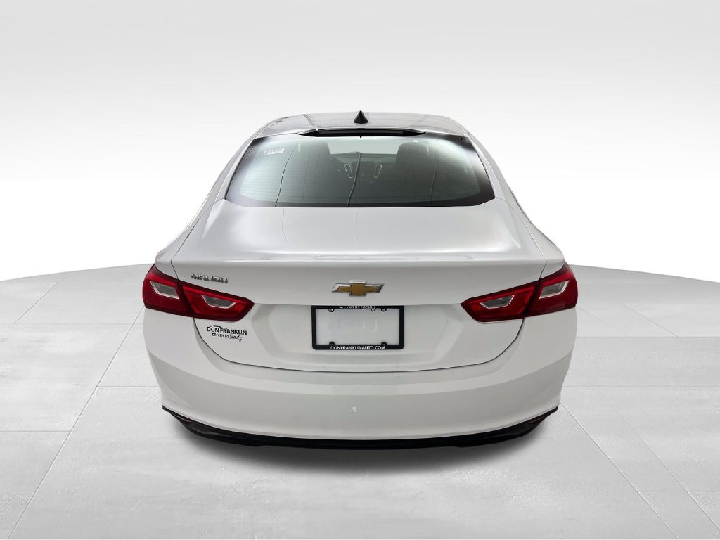 Used 2021 Chevrolet Malibu LS FWD image 4