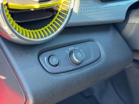 New 2026 Chevrolet Trax LT w/ Driver Confidence Package image 30