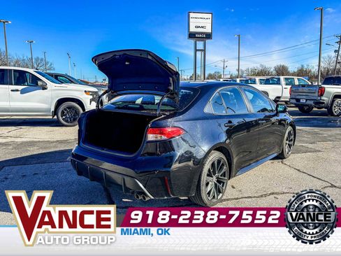 Used 2024 Toyota Corolla SE FWD image 16